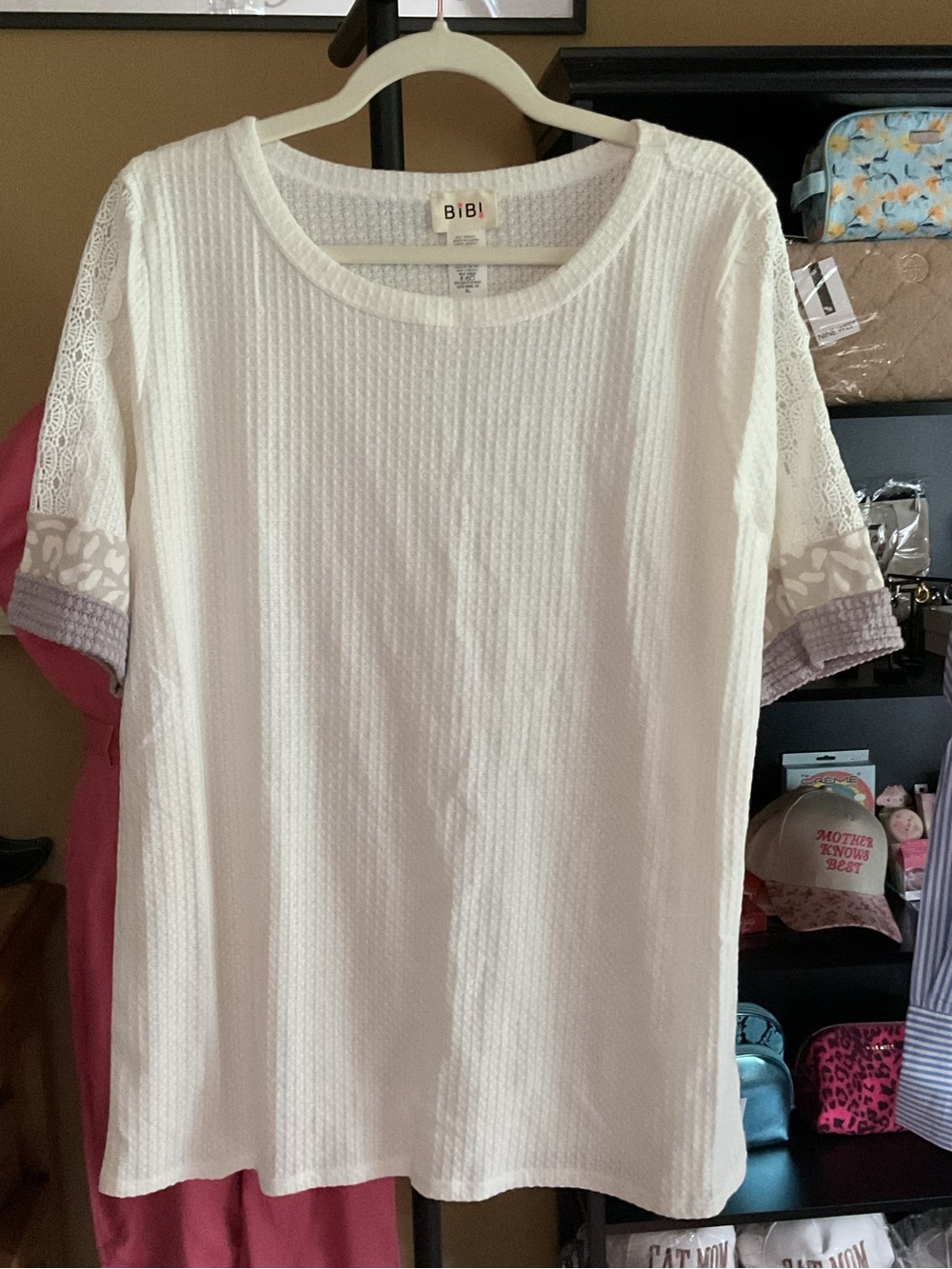 BiBi White Short-Sleeve Textured Tee with Lavender Trim